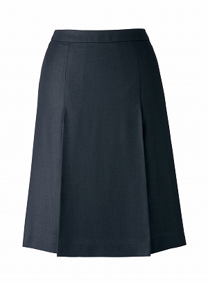 クラシカルなプリーツスカート。